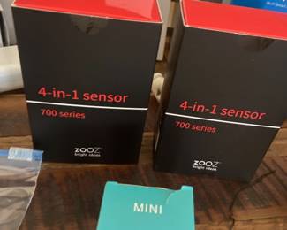 Zooz 4-in-1 sensor smart home assistant