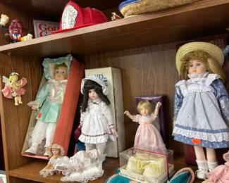 VTG Dolls