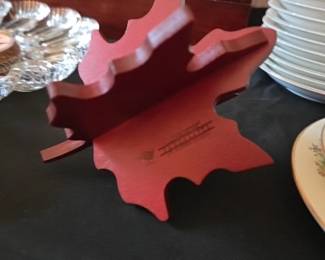 Longaberger leaf