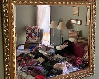 Wall mirror