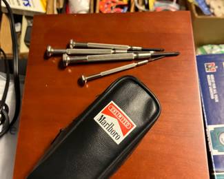 Marlboro screwdriver set