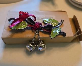 Longaberger pin