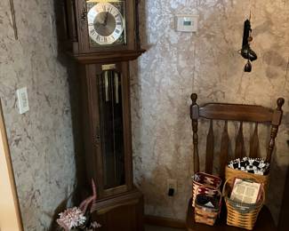 Emperor clock co.