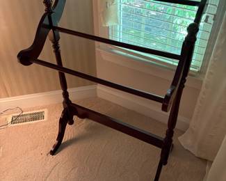 C93 - $30. Blanket Rack. Measures 27.5" x 19" deep x 39" tall.
