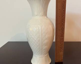 C108 - $30. Belleek Bloomfield Anniversary Vase.