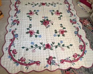 C74 - $25. Vintage Quilt. Measures 88" x 67". (Not handmade)