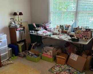 OVERVIEWS! PLEASE COME TO THE SALE TO SHOP THESE ITMES! TONS OF SMALLS TO SHOP!!!