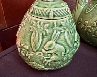 C98 - $125. 3 Piece Bordallo Pinheiro. Tea Pot, creamer & sugar in excellent condition. Made in Portugal.