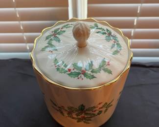 C104 - $110. Lenox Holiday China Set. 12 - 8" plates. 12 - drinking glasses. 1 cookie jar, vase, serving bowl, serving plate, 11.75" serving plate, 10.5" serving plate, 8" serving plate, 1 candle holder.