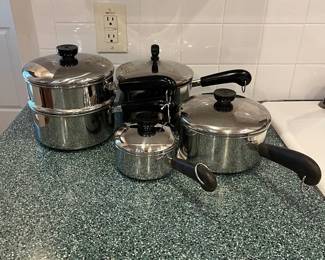 C116 - $50. Revereware Pot Set.