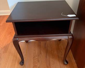 C91 - $40. Bombay Phone Stand / Side Table. Measures 24" x 19.5" x 26" tall.