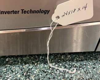 C115 - $30. GE Microwave Model JES2251SJ02 - from 2015.