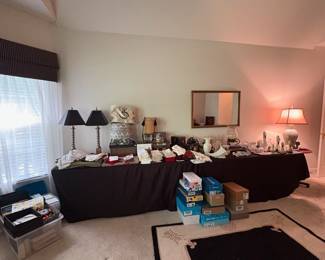 OVERVIEWS! PLEASE COME TO THE SALE TO SHOP THESE ITMES! TONS OF SMALLS TO SHOP!!!
