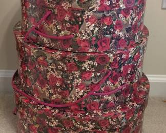 Vintage Floral Hat Boxes with Rose and Bird Pattern