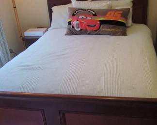 Ethan Allen British Classics King Sleigh Bed Frame