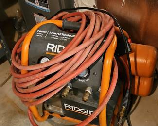 RIDGID Gallon Air Compressor with Hose