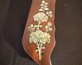 Vintage MotherofPearl Inlaid Rosewood Floral Box
