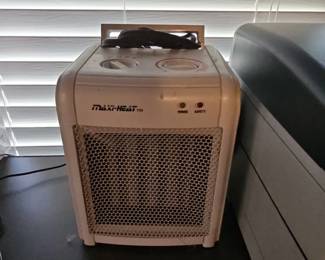 MaxiHeat Portable Electric Heater