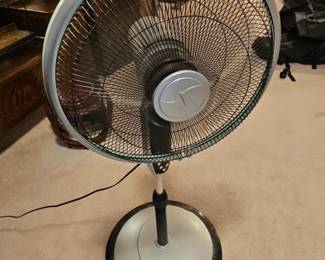 Airworks Oscillating Pedestal Fan