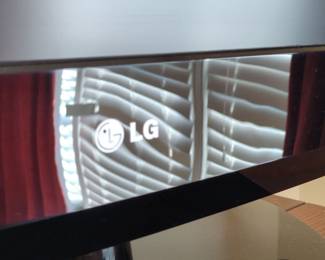 LG Flat Screen Television second image