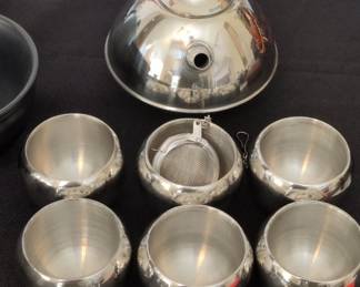 Stainless Steel Tea Set with Strainer and Six Cups