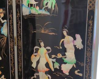 FourPanel Black Lacquer MotherofPearl Inlay Screen fifth image