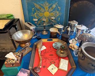 misc antique decor items
