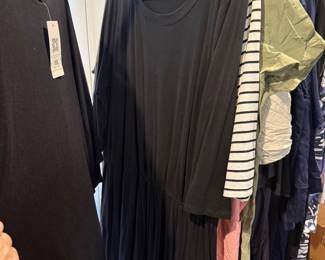 plus sized black dress