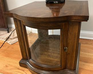 Bernhardt Lighted glass end table, inlaid wood, 22"W x 25'D x 21.5"H,  $95