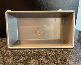 Vtg Chicago Metallic loaf pan (heavy duty), $5