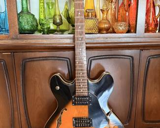 Oscar Schmidt Delta King semi hollow electric guitar