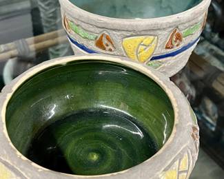 Roseville Mostique Bowls
