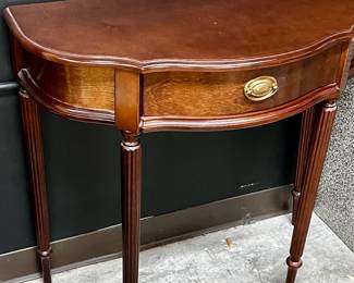 Vintage entry/hallway table