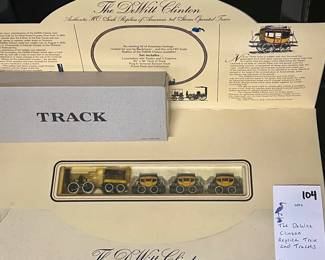 Bachmann HO DeWitt Clinton Replica Starter Train Set with Track