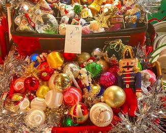 Trim the Christmas tree lot