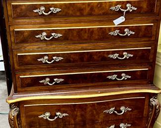 Vintage Karges French Provincial Style Chest of Drawers 