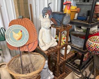 Garden Decor Galore!