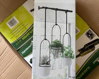 Planting Decor