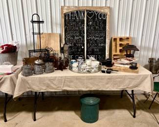 Farmhouse | Industrial Decor