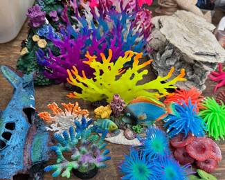 Aquarium Decor and Ocean Toys