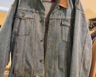 Men’s Clothing