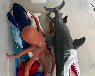 Aquarium Decor and Ocean Toys