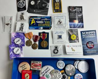 Pins/Buttons