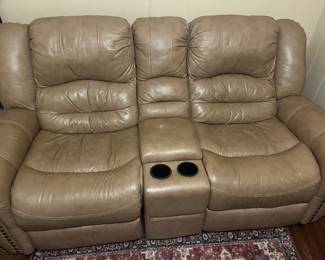 Great condition, 2 recliners