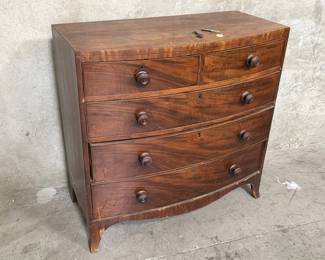 134 Lot 83 Antique walnut chest of drawers