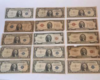 Lot # : 314h - Vintage US currency, $2 red seal, $1 silver notes