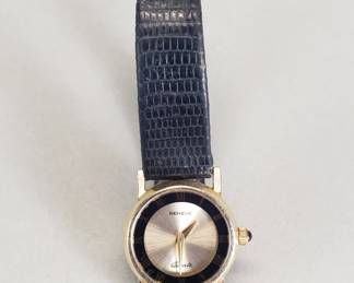 028 Lot 33 14k gold Geneve quartz ladies wristwatch