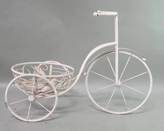 Lot # : 348 - Garden metal bicycle planter