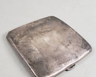 171 Lot 131 Vintage 950 silver cigarette case