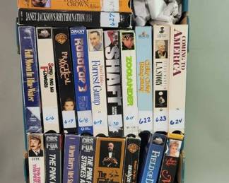 Lot # : 310 - Group of VHS movies